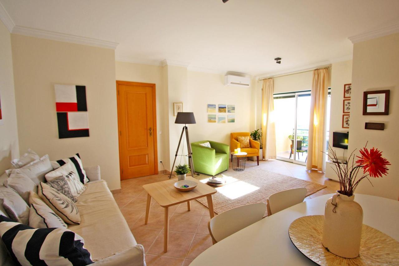 Apartamento Oliveira Санта Лусия Екстериор снимка