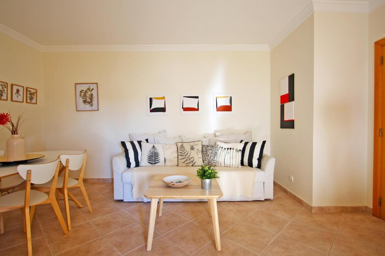 Apartamento Oliveira Санта Лусия Екстериор снимка