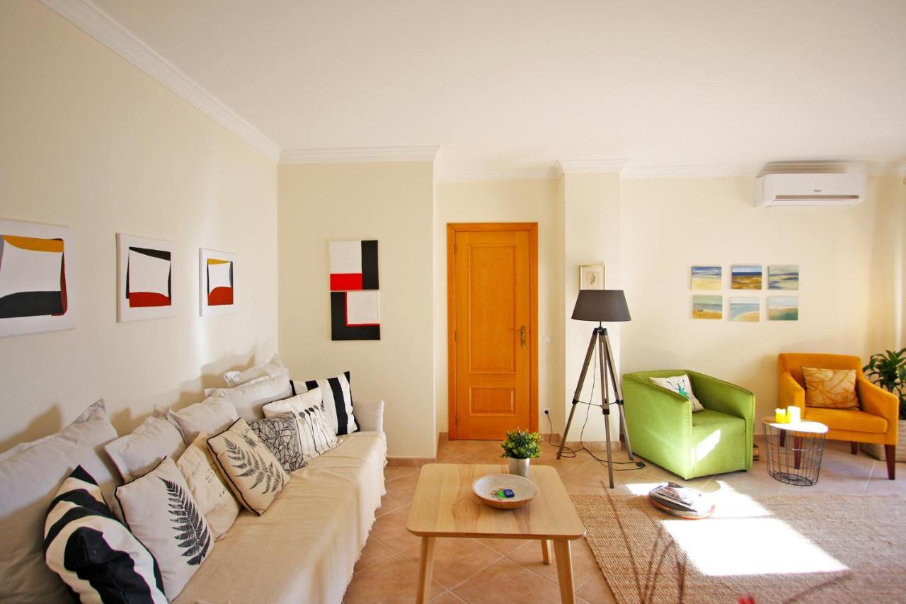 Apartamento Oliveira Санта Лусия Екстериор снимка